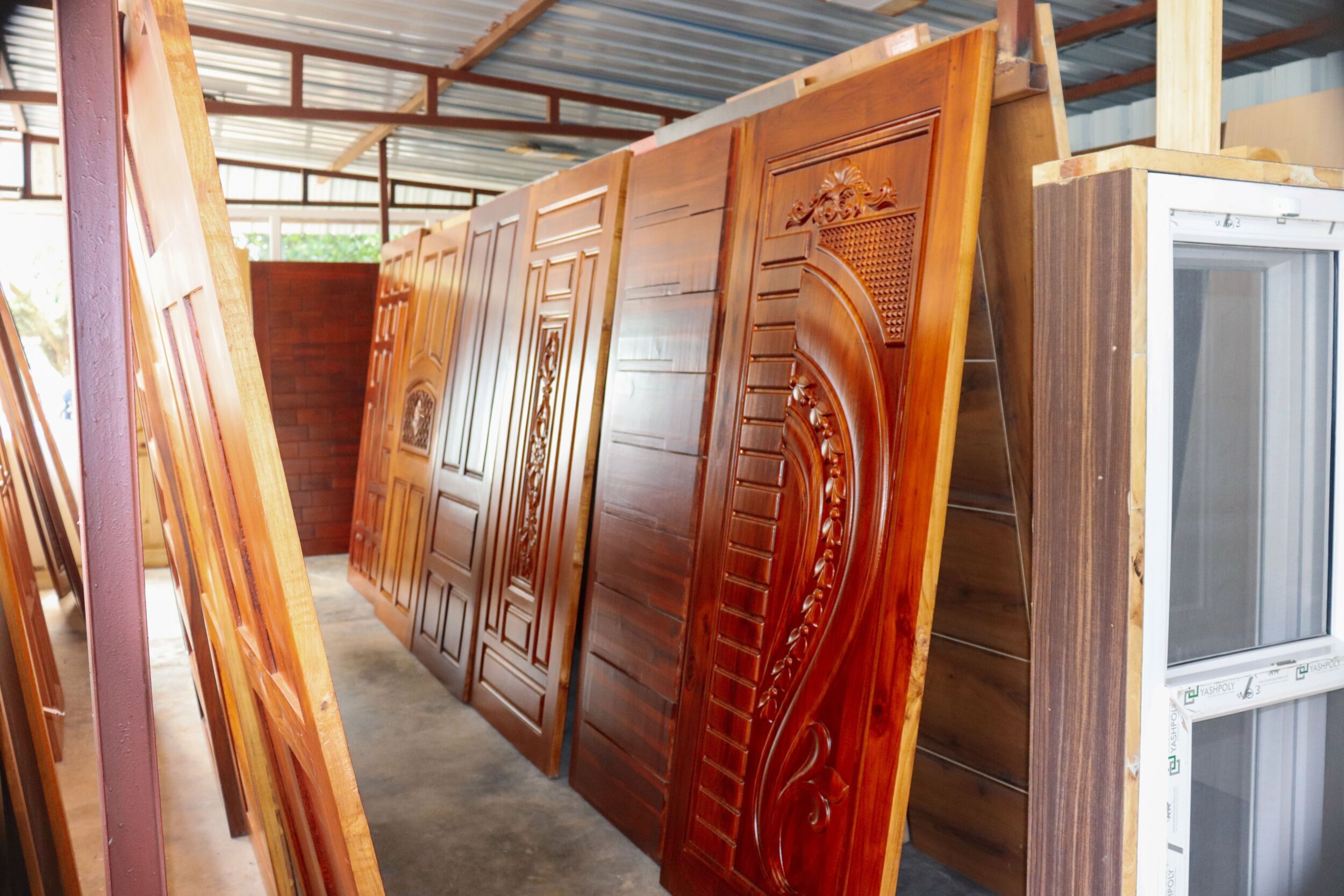 the-ultimate-guide-to-wooden-doors-and-windows-thumbnail